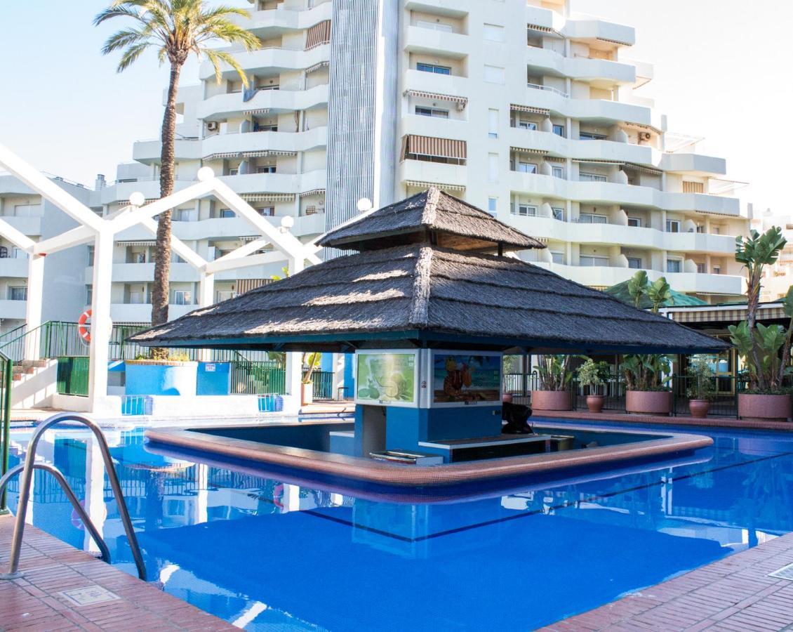 Benal Beach Suite, Parque Acuatico Y Vistas Al Mar Benalmadena Luaran gambar