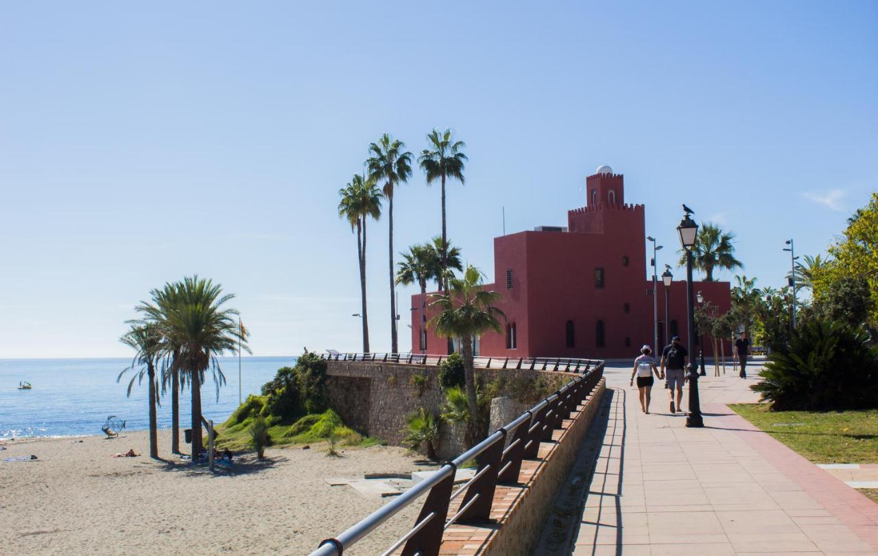 Benal Beach Suite, Parque Acuatico Y Vistas Al Mar Benalmadena Luaran gambar