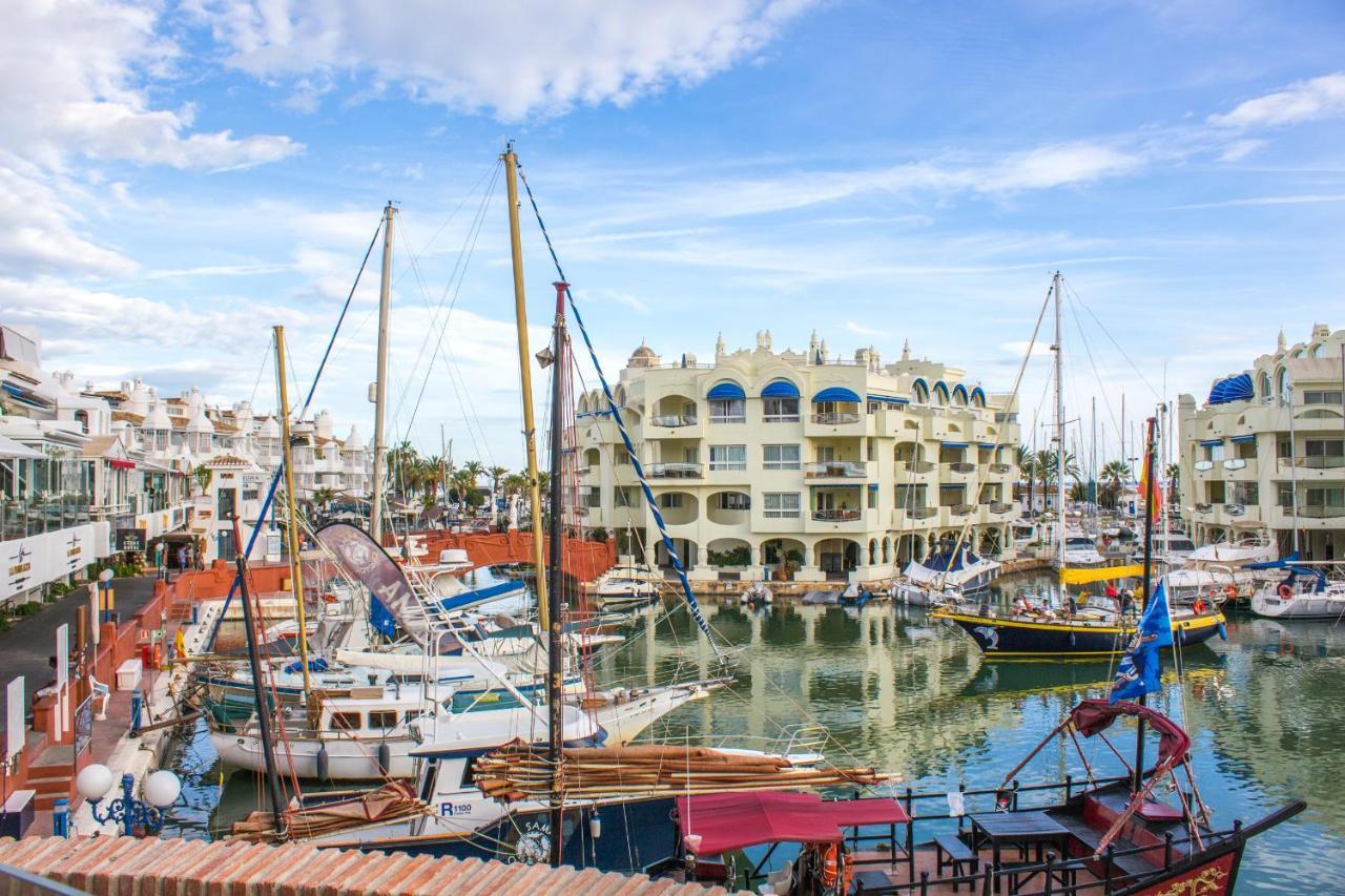 Benal Beach Suite, Parque Acuatico Y Vistas Al Mar Benalmadena Luaran gambar