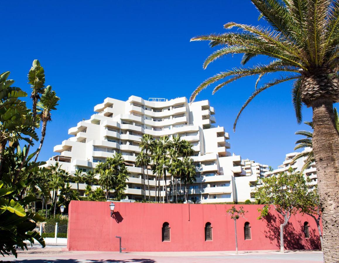 Benal Beach Suite, Parque Acuatico Y Vistas Al Mar Benalmadena Luaran gambar