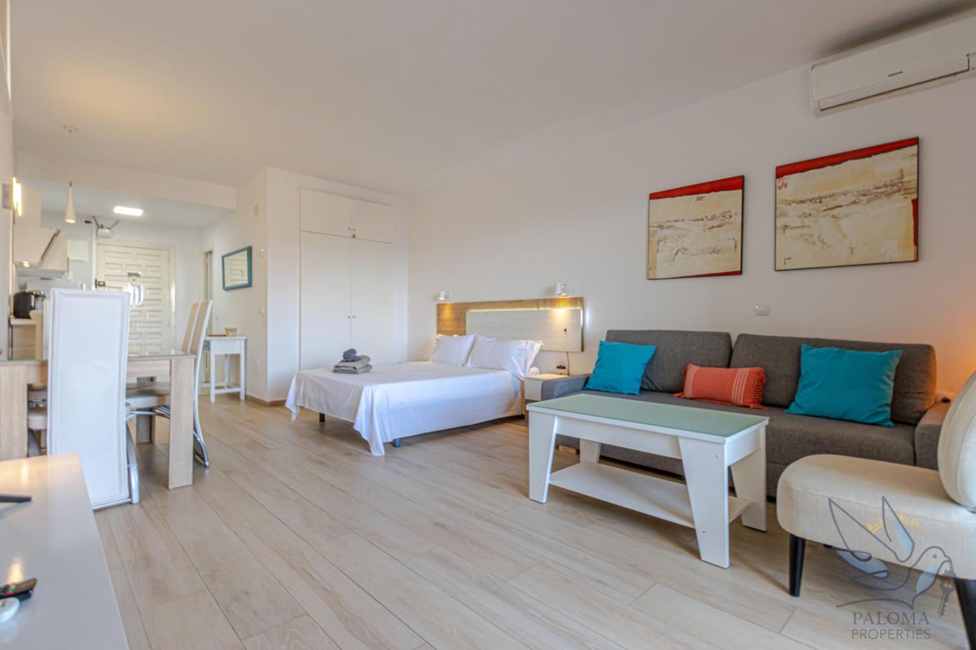 Benal Beach Suite, Parque Acuatico Y Vistas Al Mar Benalmadena Luaran gambar