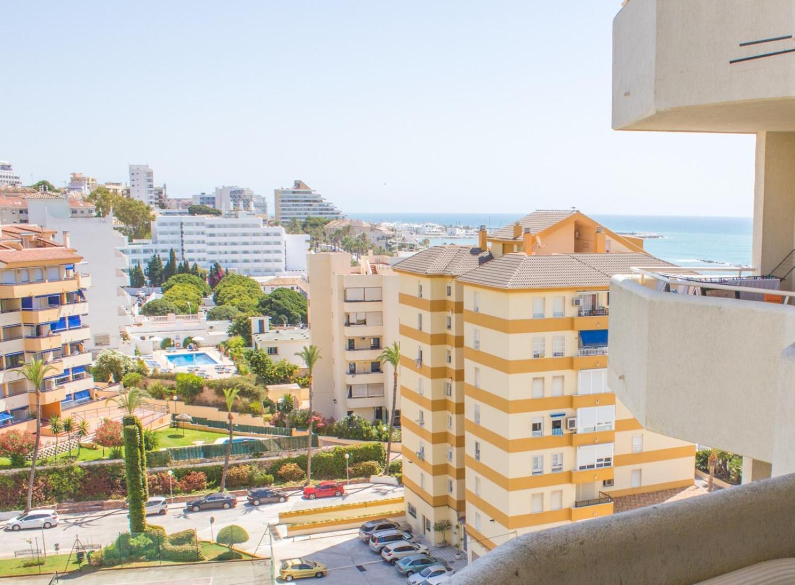 Benal Beach Suite, Parque Acuatico Y Vistas Al Mar Benalmadena Luaran gambar