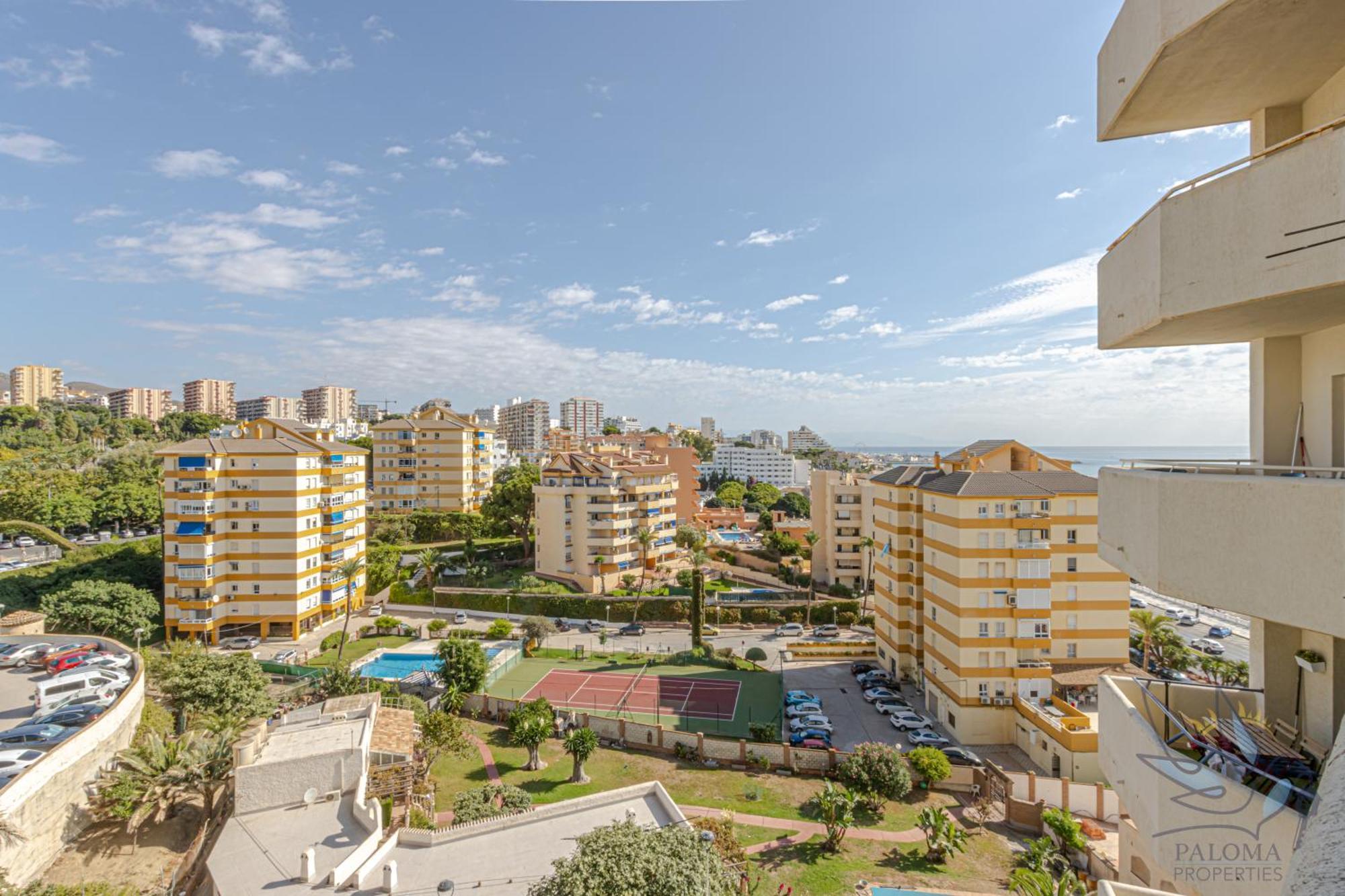 Benal Beach Suite, Parque Acuatico Y Vistas Al Mar Benalmadena Luaran gambar